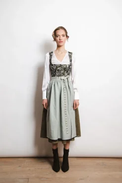 SPORTALM Dirndl*Dirndl aus Jacquard-Qualität