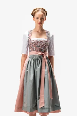 SPORTALM Dirndl*Dirndl im Salzburger Stil
