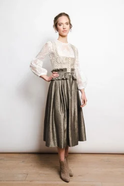SPORTALM Dirndl*Seidendirndl mit Schürze und zusätzlichem Gürtel